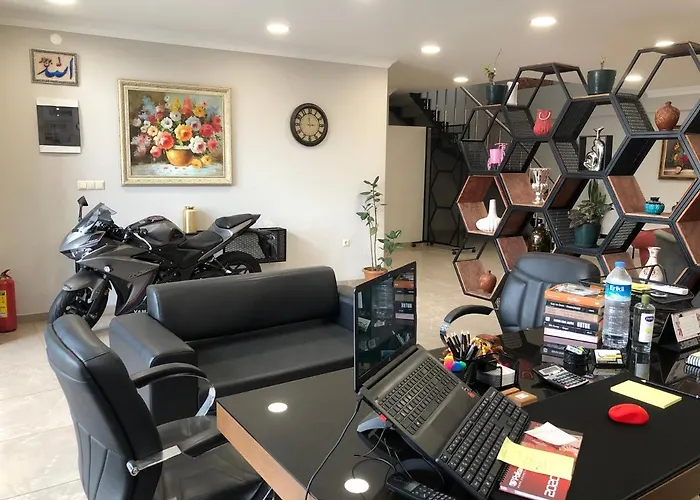 Hilal Suite 3* ترابزون